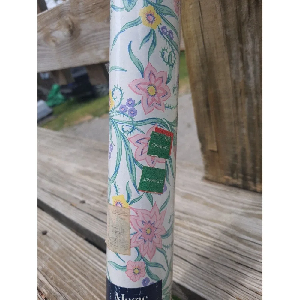 Vintage Magic Cover Pastel Floral Self-Adhesive Vinyl 8 Yds X 18